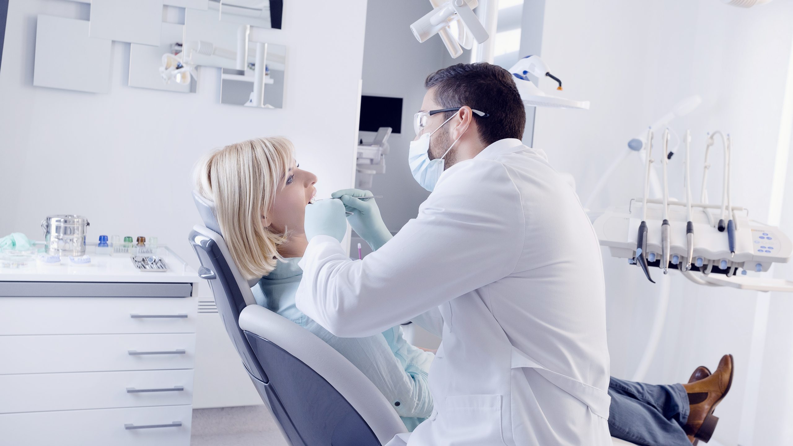 Dentist in Sylmar, CA