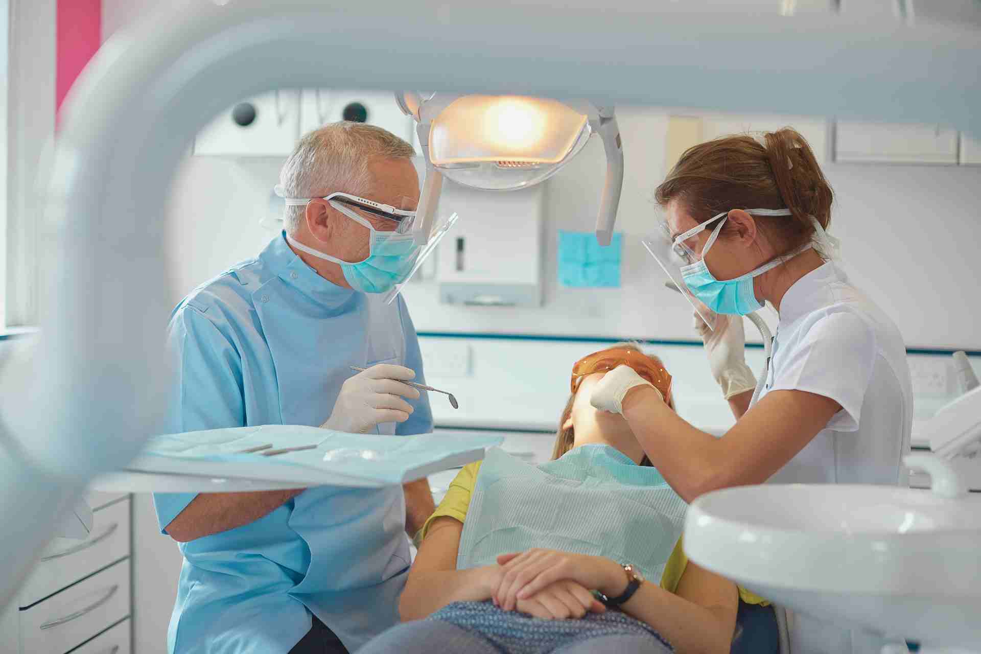 Dentist in Sylmar, CA